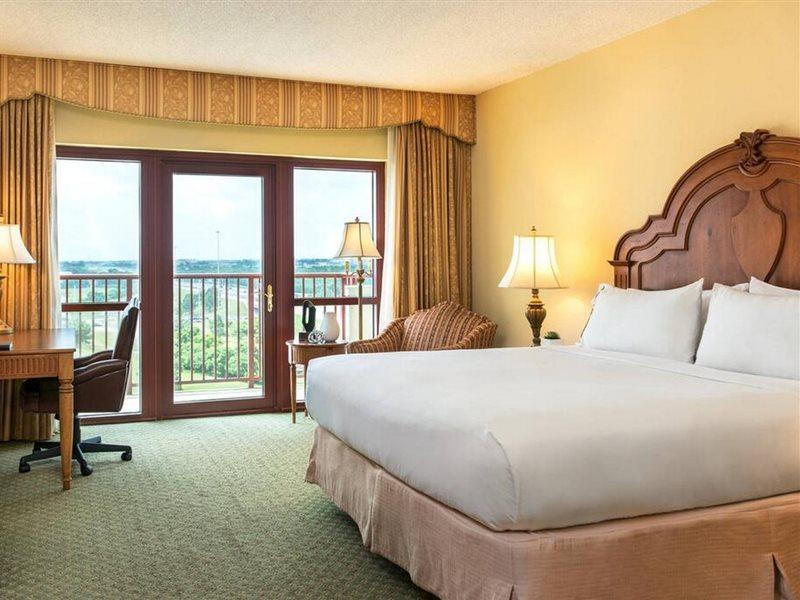 เรเนซองส์ ทัลซ่า โฮเทล แอนด์ คอนเวนชันเซ็นเตอร์ Hotel ทัลซา ภายนอก รูปภาพ