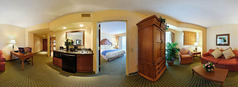 เรเนซองส์ ทัลซ่า โฮเทล แอนด์ คอนเวนชันเซ็นเตอร์ Hotel ทัลซา ภายนอก รูปภาพ