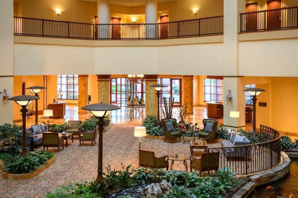 เรเนซองส์ ทัลซ่า โฮเทล แอนด์ คอนเวนชันเซ็นเตอร์ Hotel ทัลซา ภายนอก รูปภาพ